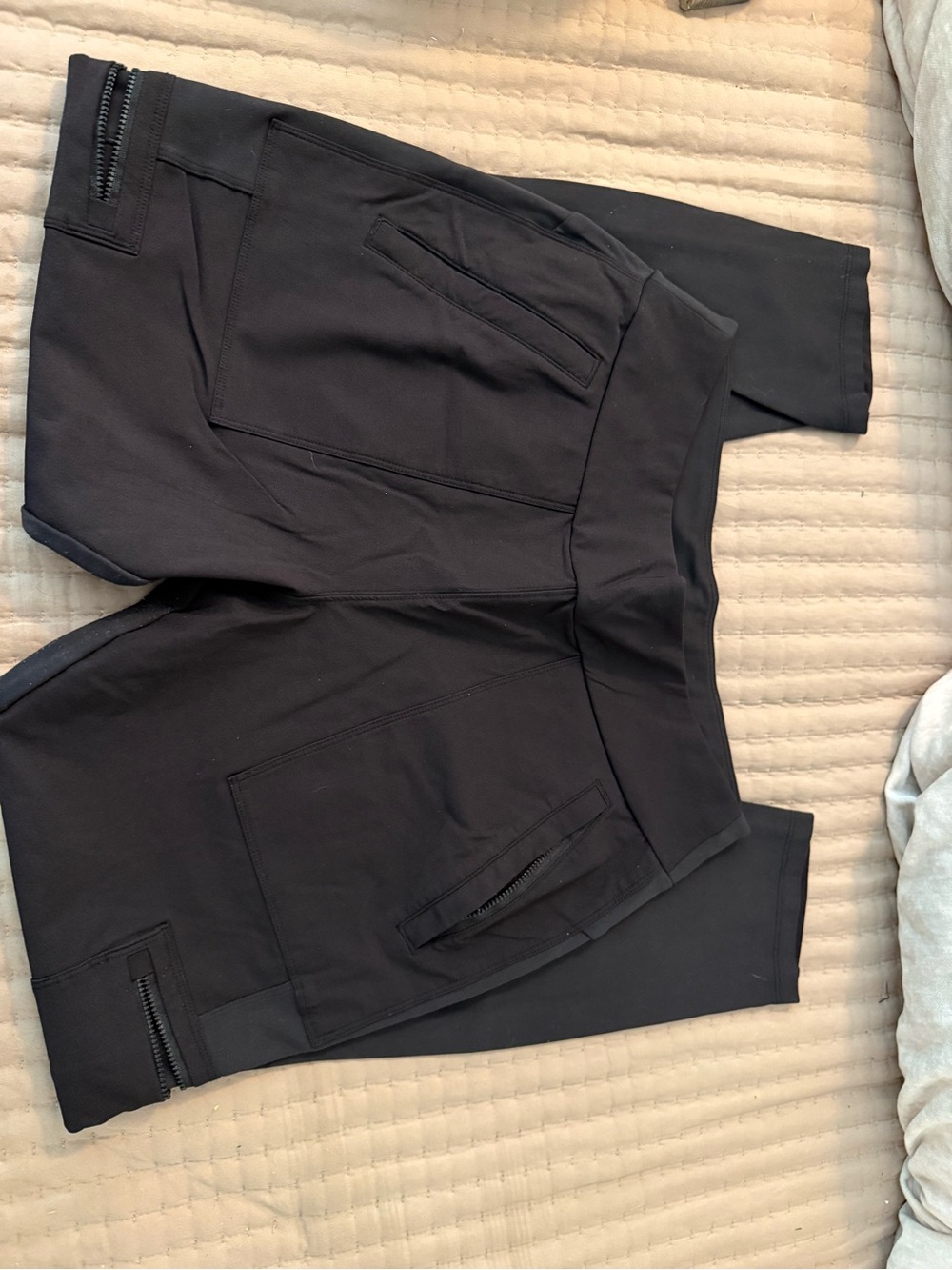 Athleta Black Headlands Hybrid Cargo Pants - Picture 5 of 7